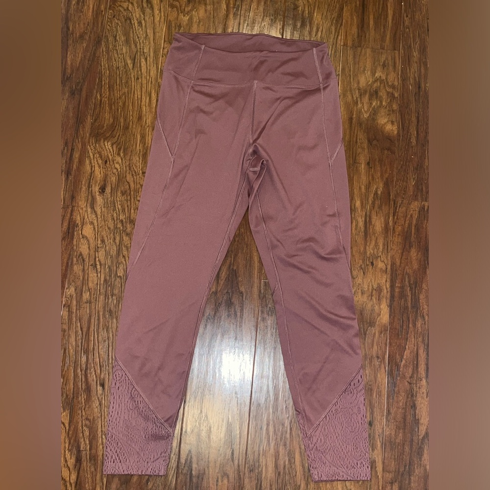 LIKE NEW VS PINK SPORT 7/8 Length Leggings - Mauve - Sz Medium